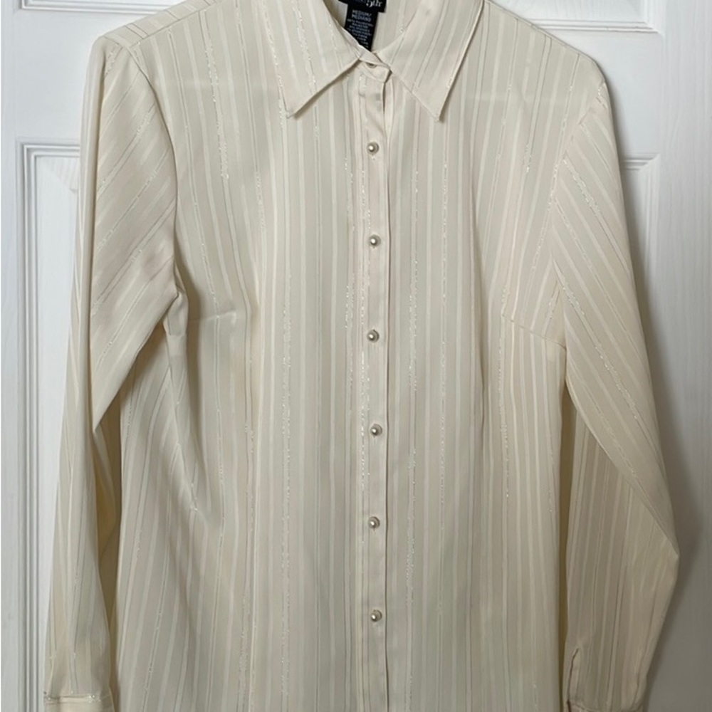 East 5th Cream Long Sleeve Blouse Med
